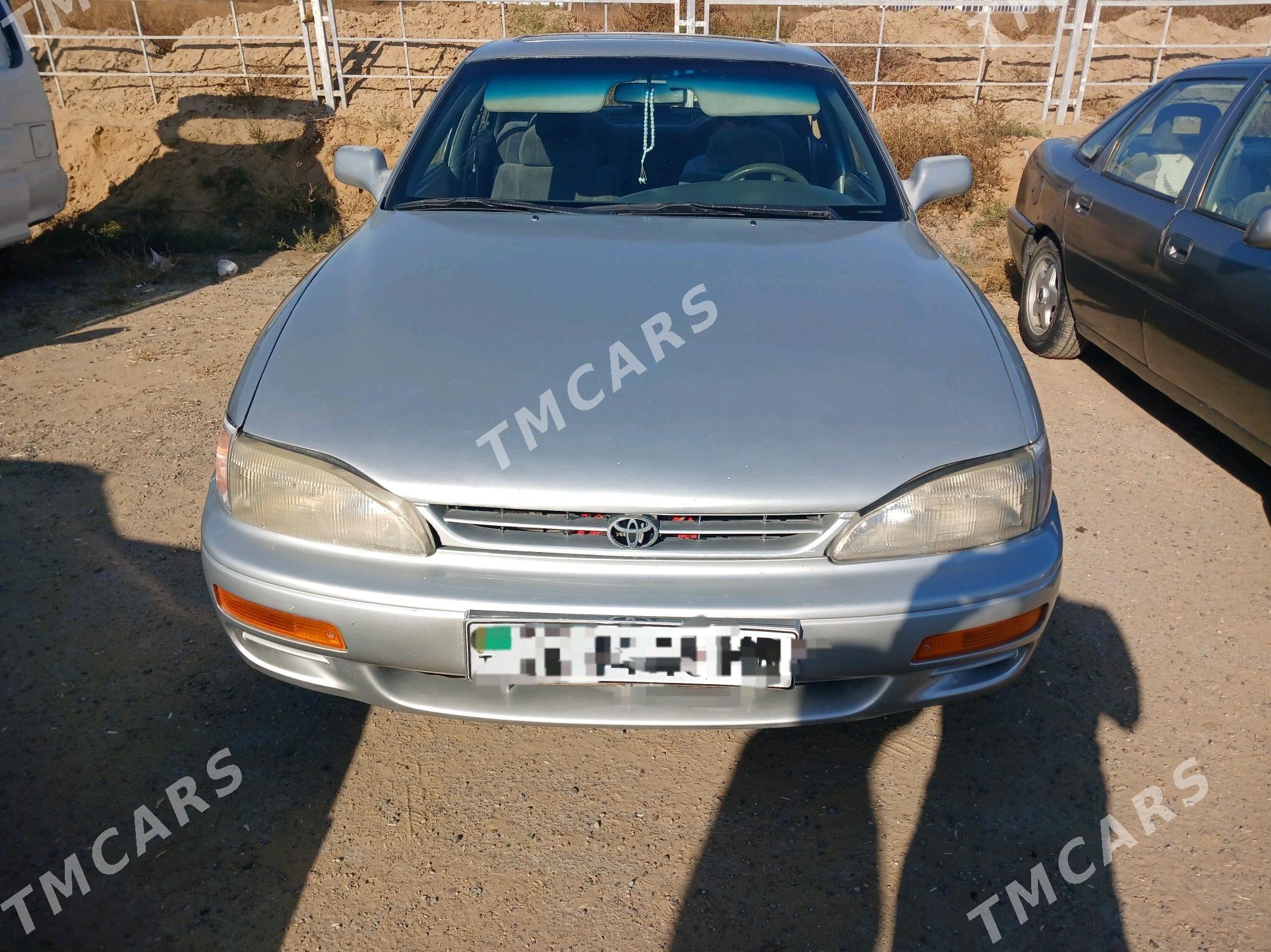 Toyota Camry 1993 - 68 000 TMT - Байрамали - img 2