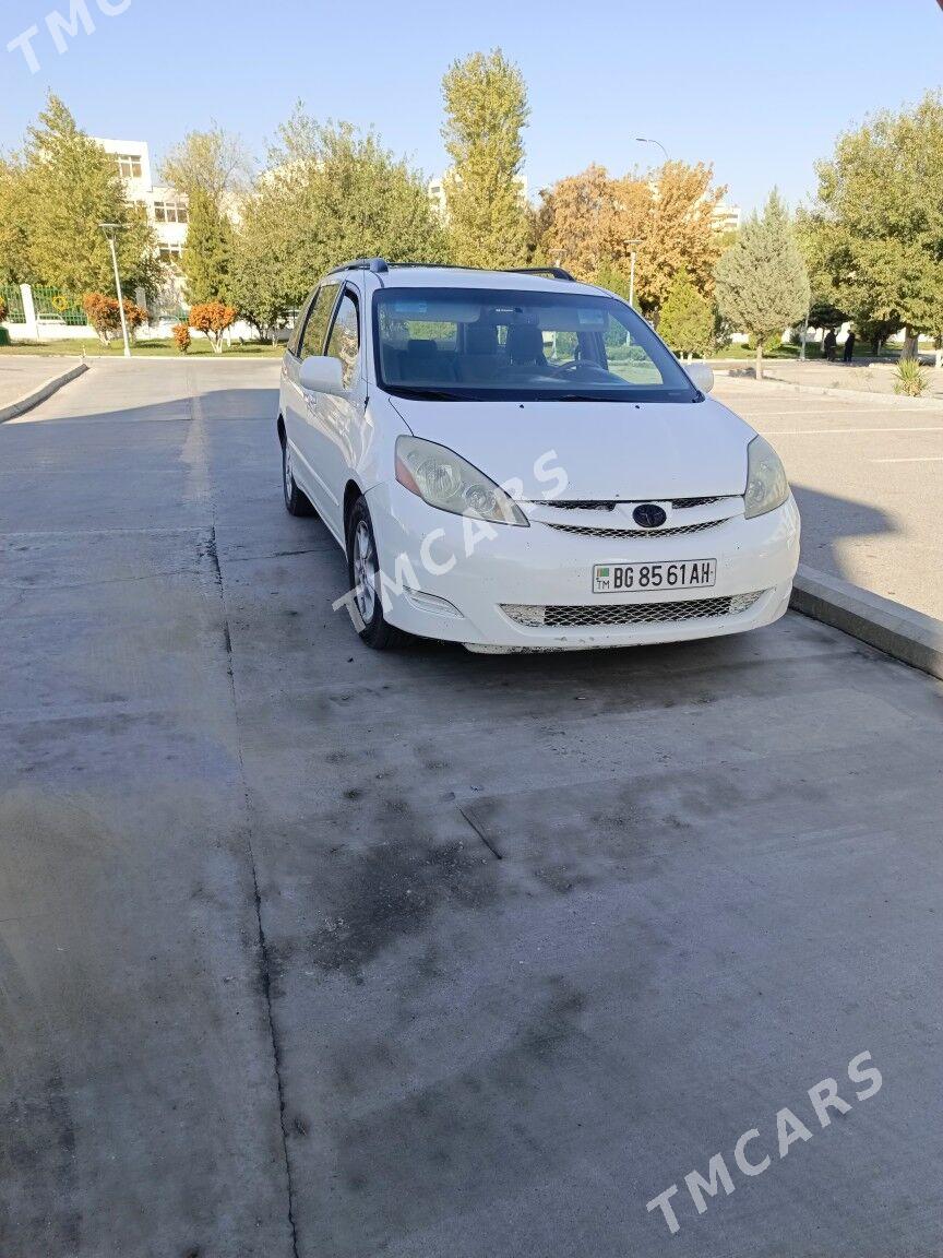 Toyota Sienna 2008 - 173 000 TMT - Ашхабад - img 4