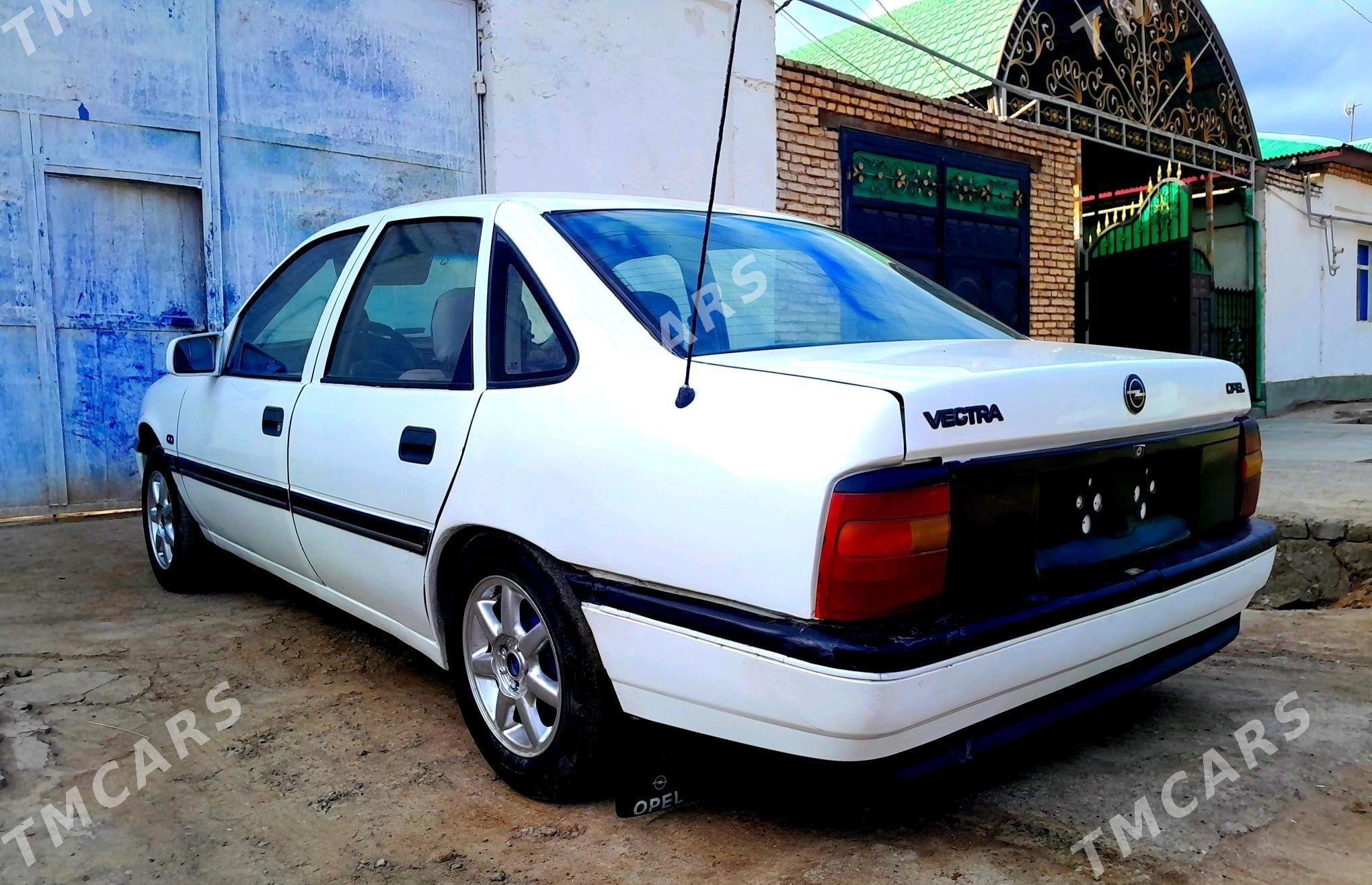 Opel Vectra 1992 - 22 000 TMT - Дашогуз - img 5