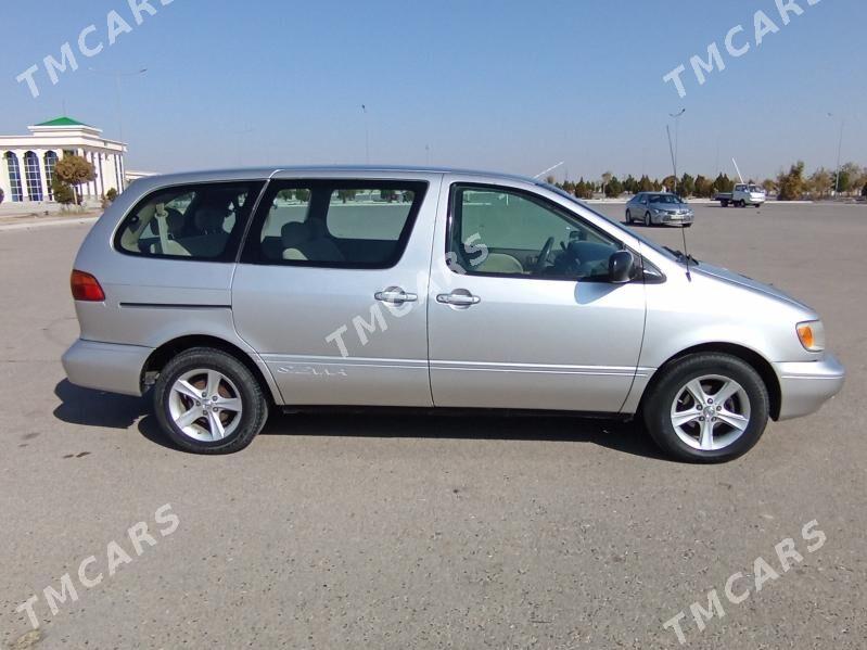 Toyota Sienna 2000 - 130 000 TMT - Туркменабат - img 5