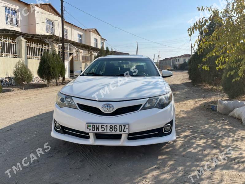 Toyota Camry 2012 - 220 000 TMT - Gubadag - img 8