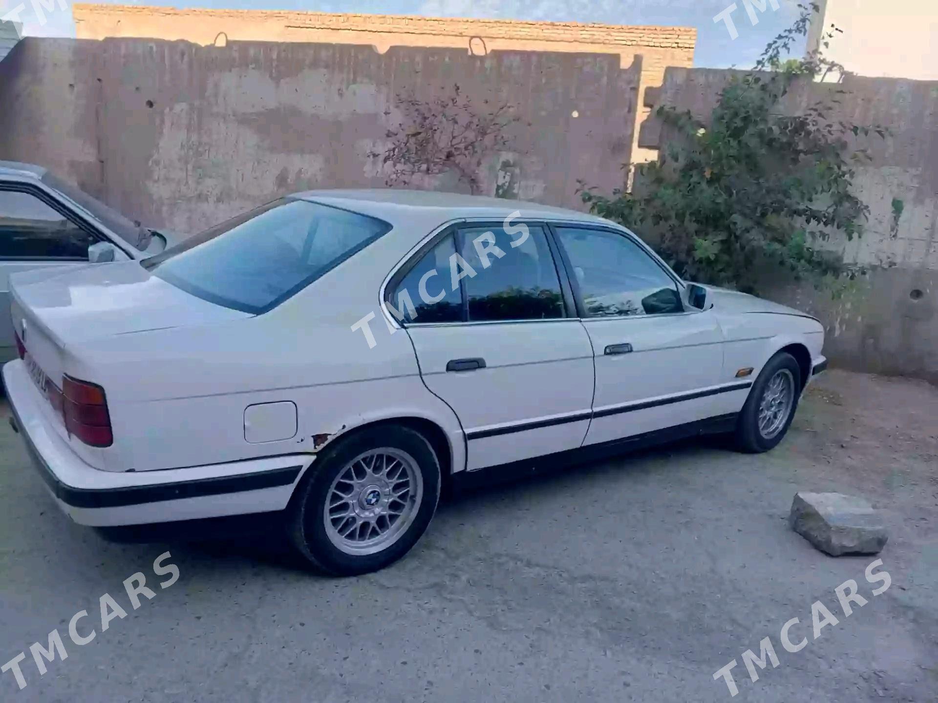 BMW 525 1990 - 24 000 TMT - Туркменабат - img 2