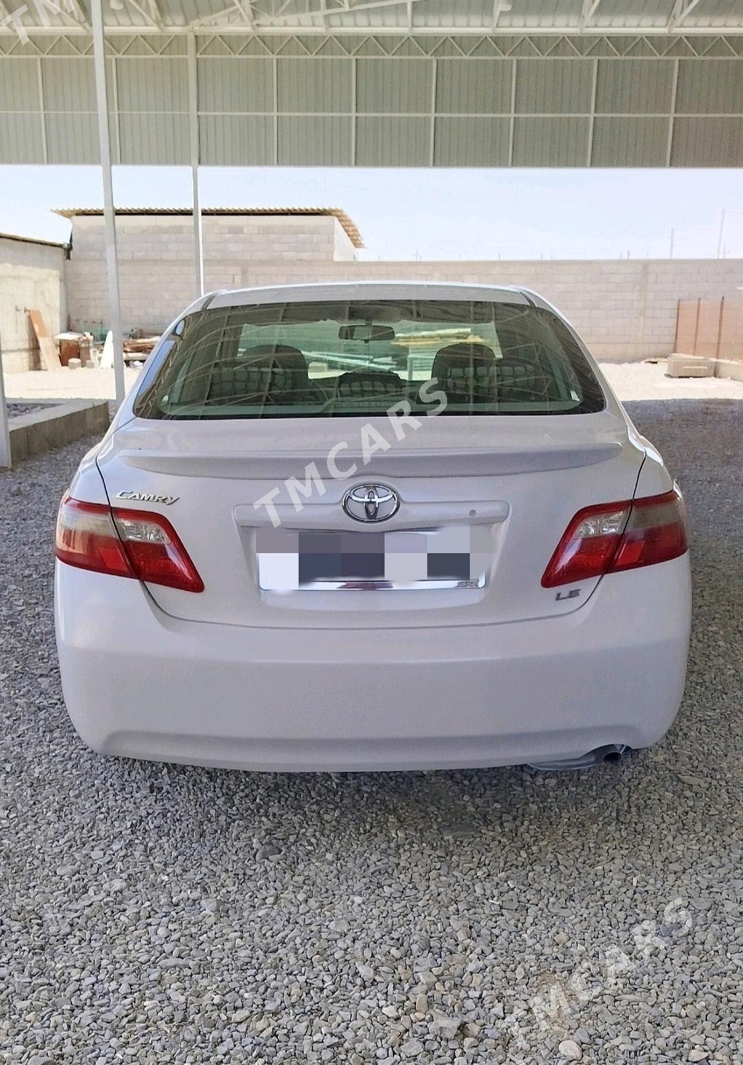 Toyota Camry 2008 - 120 000 TMT - Бахарден - img 2