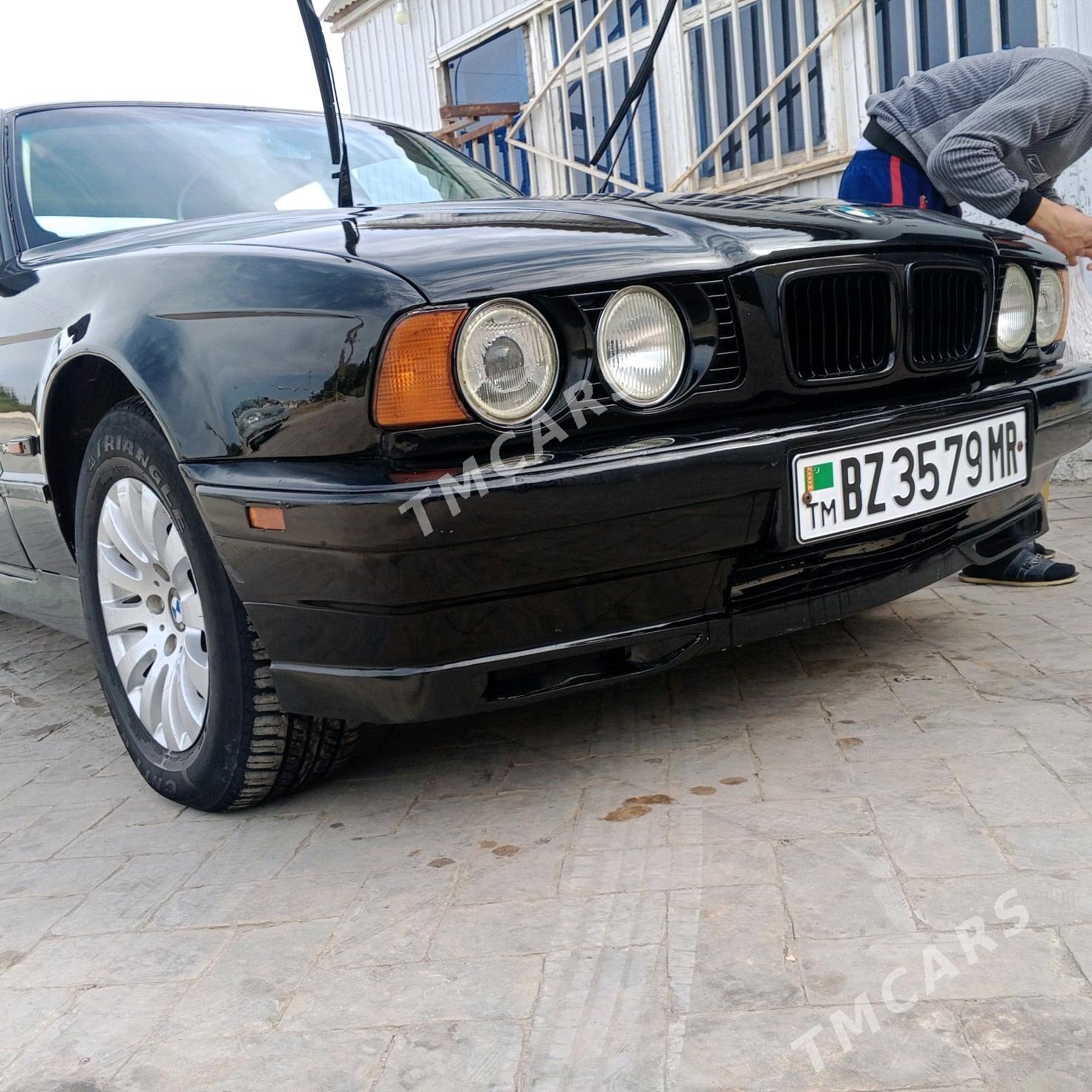 BMW 520 1991 - 50 000 TMT - Türkmengala - img 9