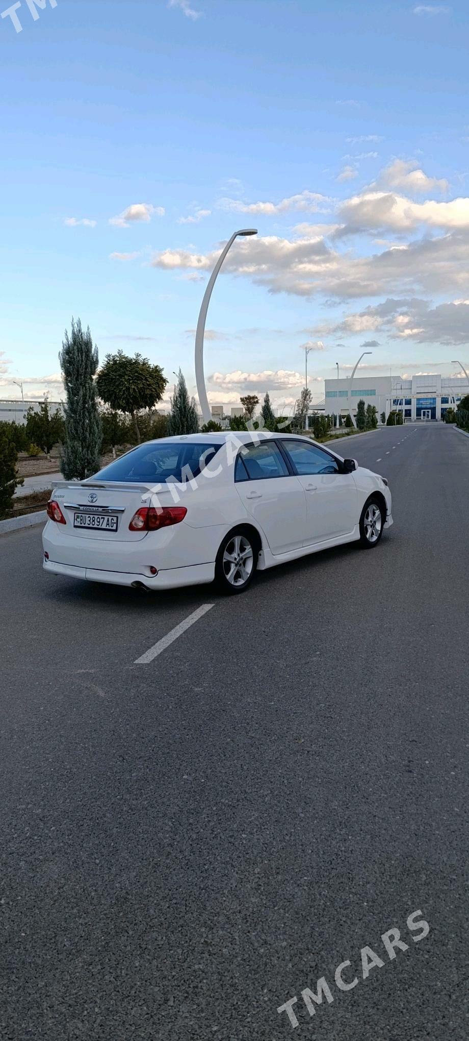 Toyota Corolla 2009 - 125 000 TMT - Büzmeýin - img 6