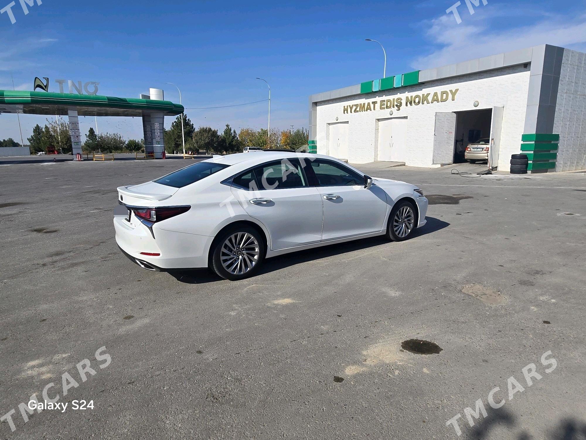 Lexus ES 350 2019 - 465 000 TMT - Гёкдепе - img 5