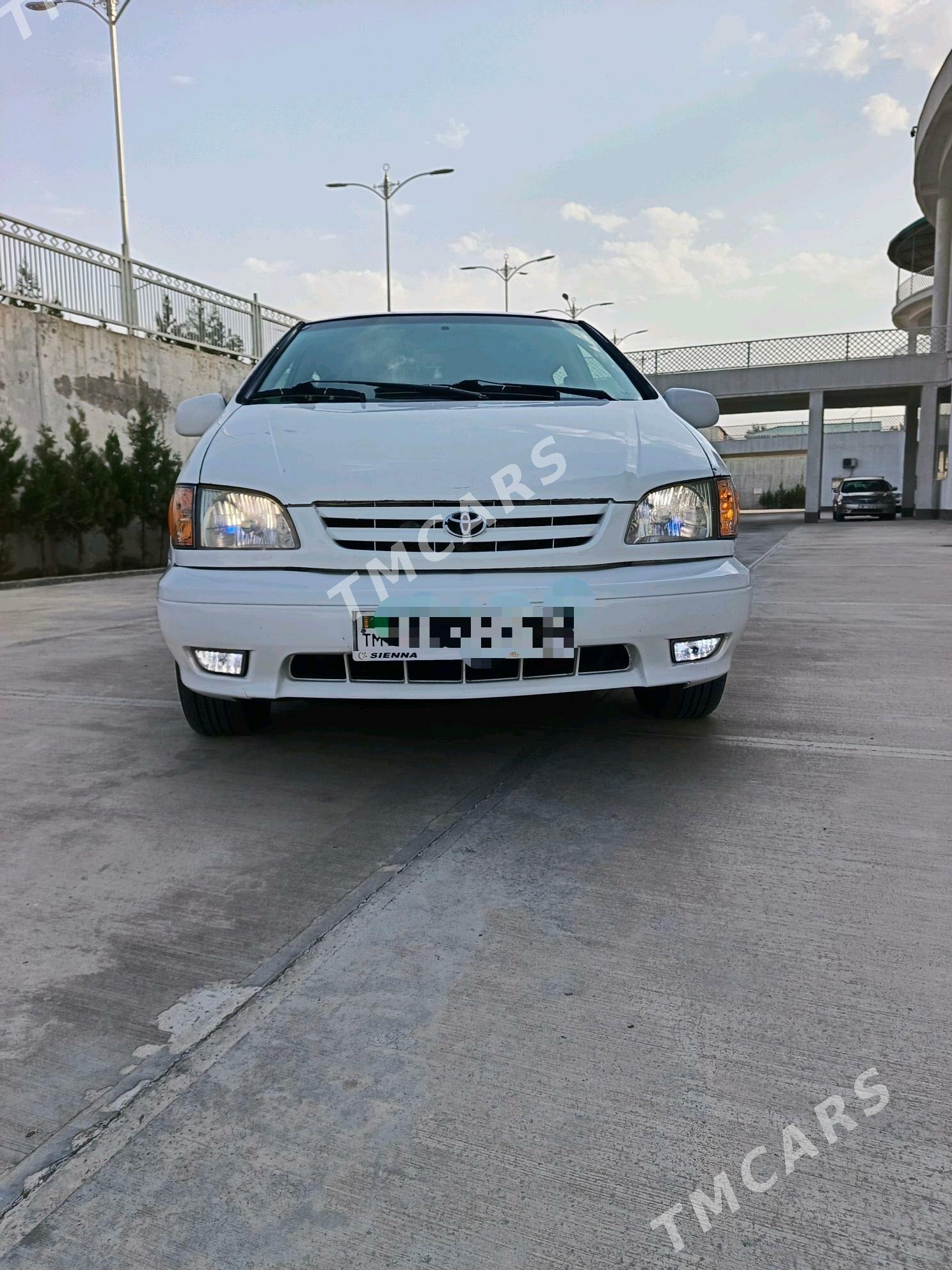 Toyota Sienna 2002 - 150 000 TMT - Änew - img 2