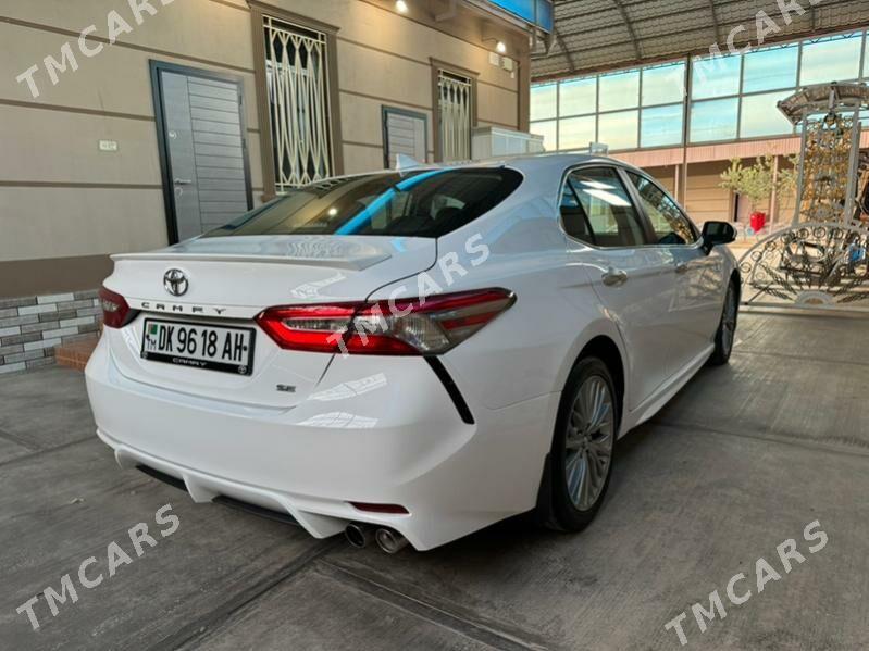 Toyota Camry 2019 - 300 000 TMT - Aşgabat - img 4