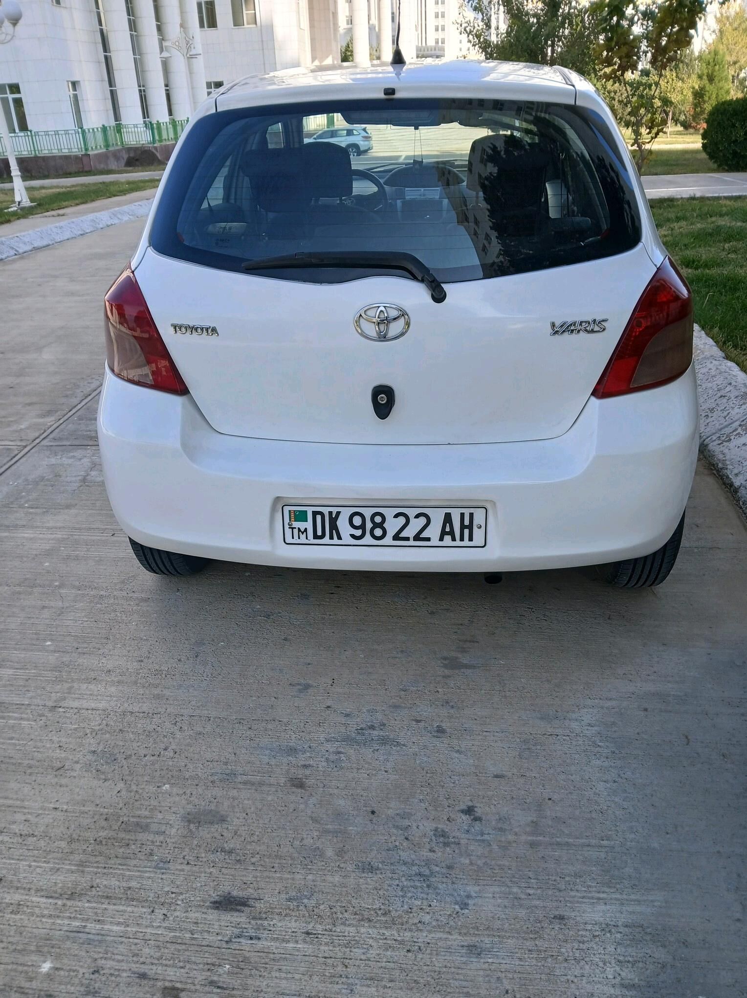 Toyota Yaris 2006 - 87 000 TMT - Ак-Бугдайский этрап - img 2