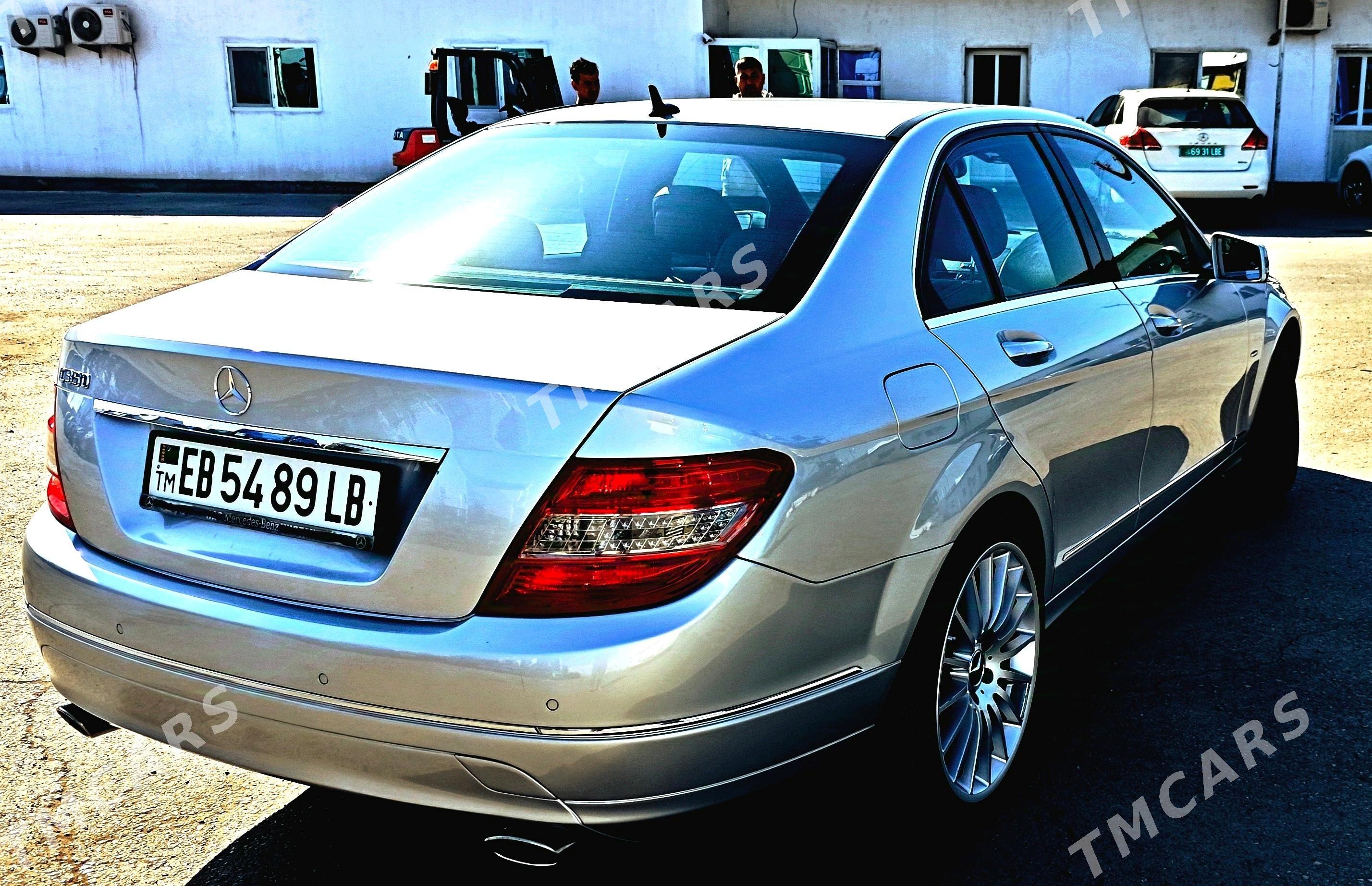 Mercedes-Benz C350 2007 - 160 000 TMT - Туркменабат - img 5