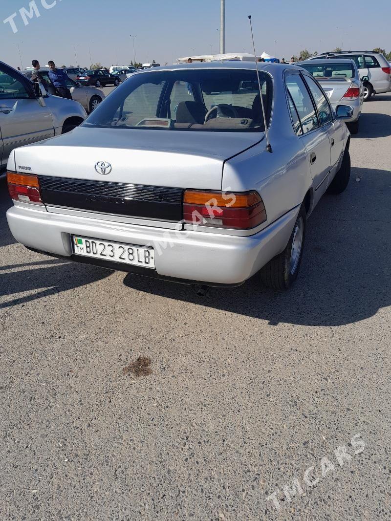 Toyota Corolla 1994 - 50 000 TMT - Фарап - img 2