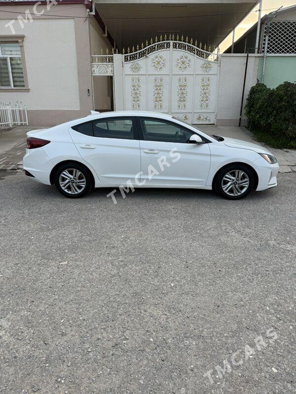 Hyundai Elantra 2019 - 220 000 TMT - Aşgabat - img 4