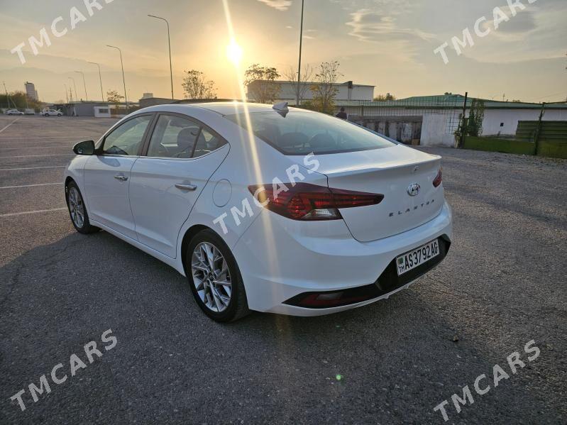 Hyundai Elantra 2020 - 230 000 TMT - Aşgabat - img 4