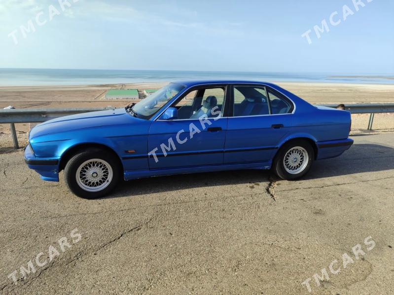 BMW 520 1990 - 37 000 TMT - Хазар - img 3