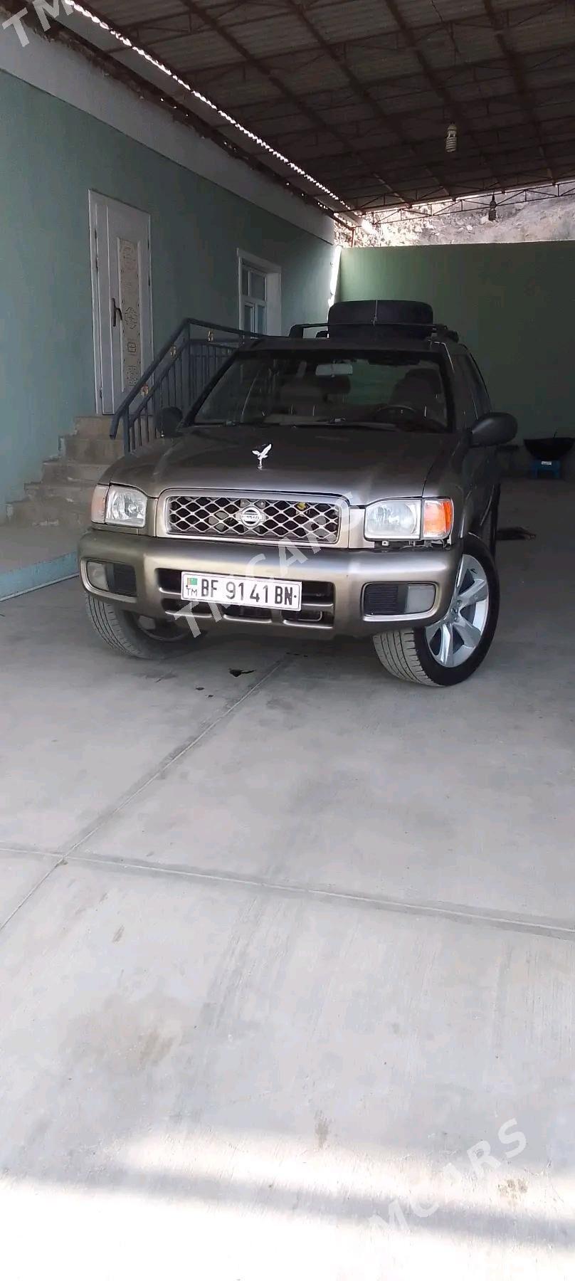 Nissan Pathfinder 2001 - 125 000 TMT - Türkmenbaşy - img 2