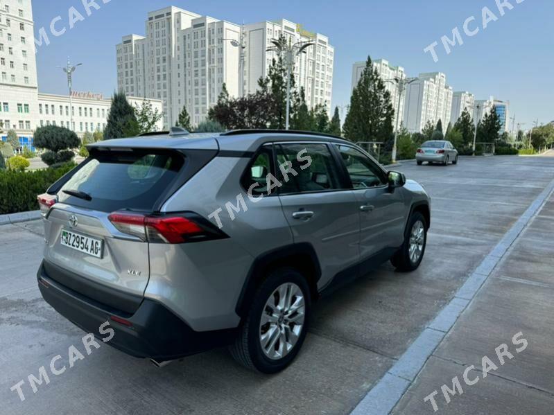 Toyota RAV4 2020 - 410 000 TMT - Aşgabat - img 4