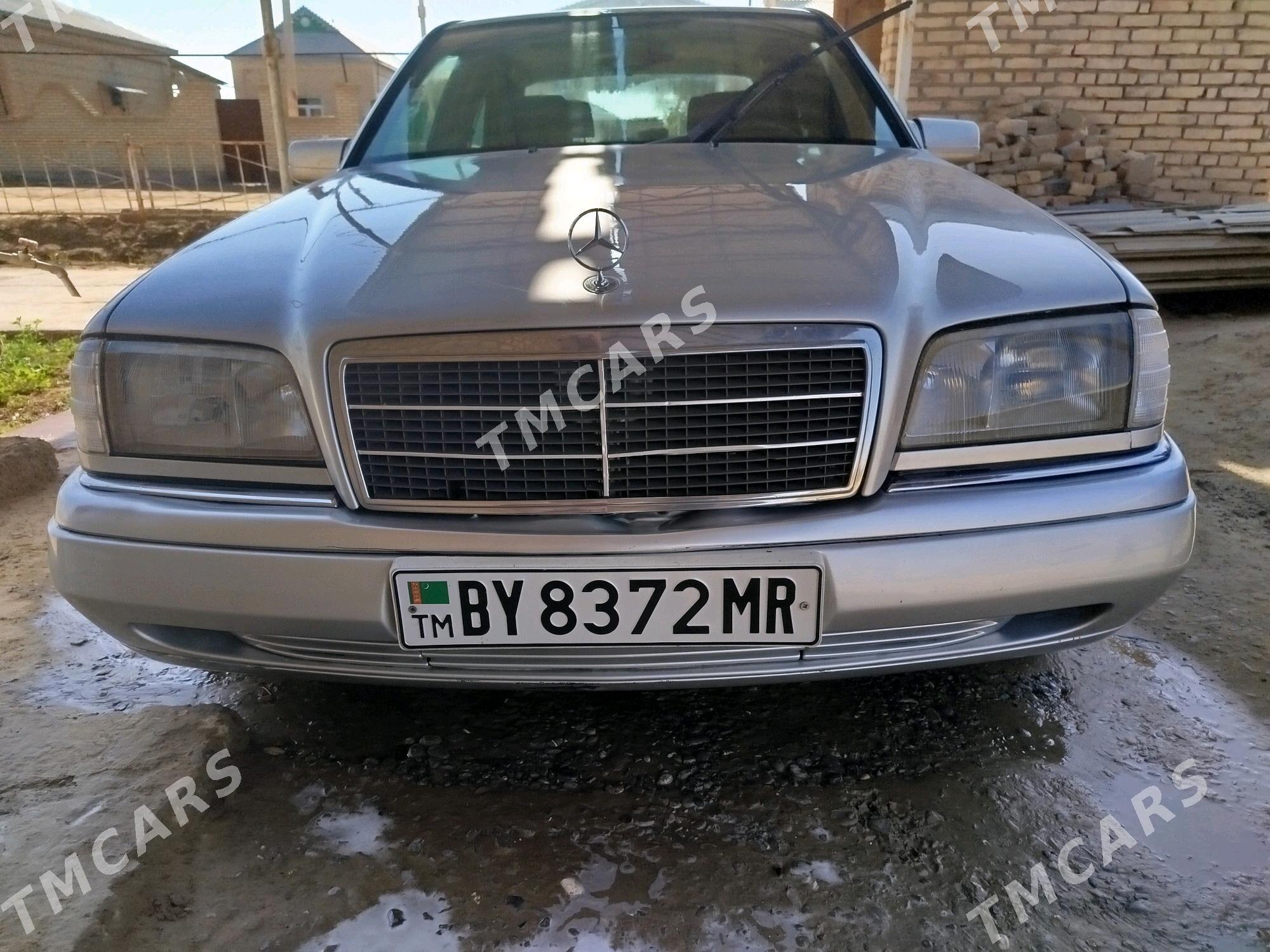 Mercedes-Benz C280 1997 - 30 000 TMT - Мары - img 2