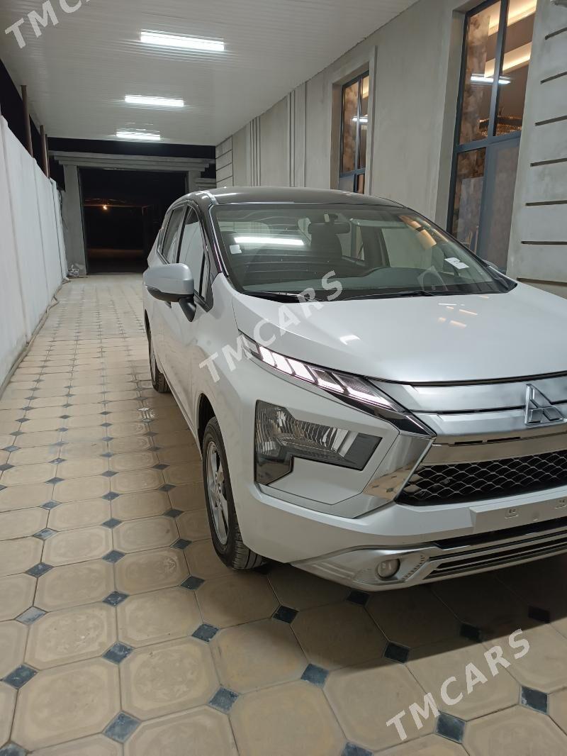 Mitsubishi Xpander 2023 - 340 000 TMT - Ак-Бугдайский этрап - img 3