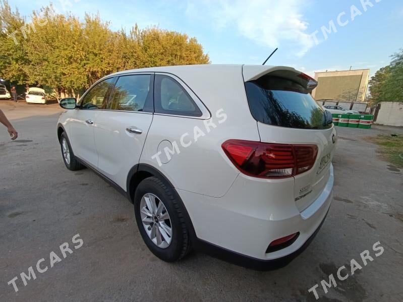 Kia Sorento 2019 - 255 000 TMT - Ашхабад - img 2