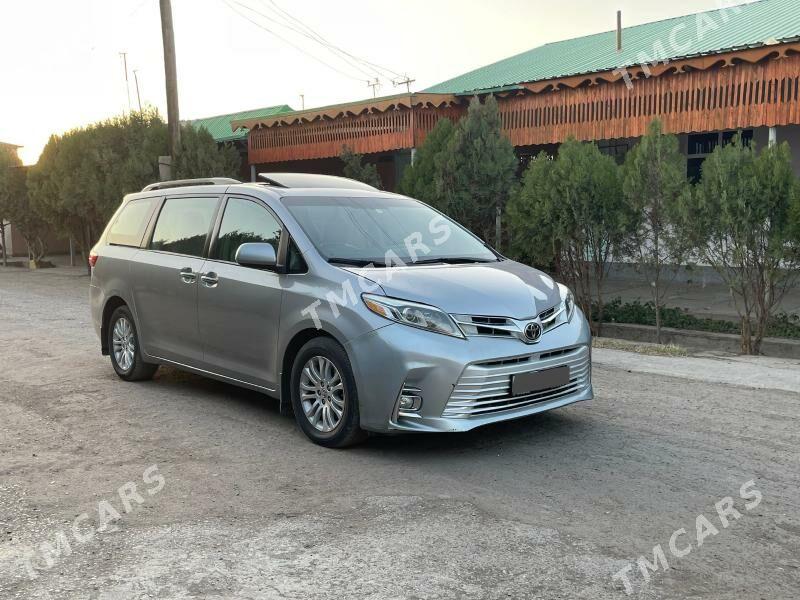 Toyota Sienna 2017 - 360 000 TMT - Daşoguz - img 3