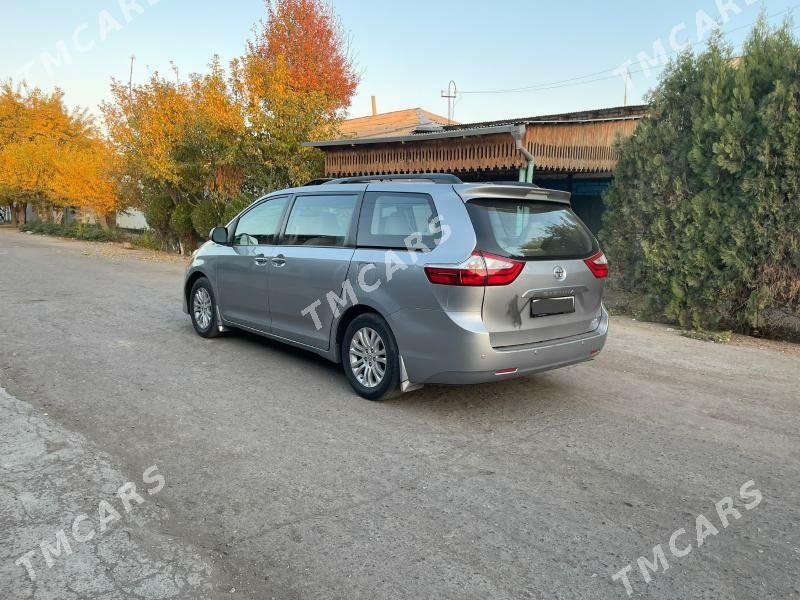 Toyota Sienna 2017 - 360 000 TMT - Daşoguz - img 5