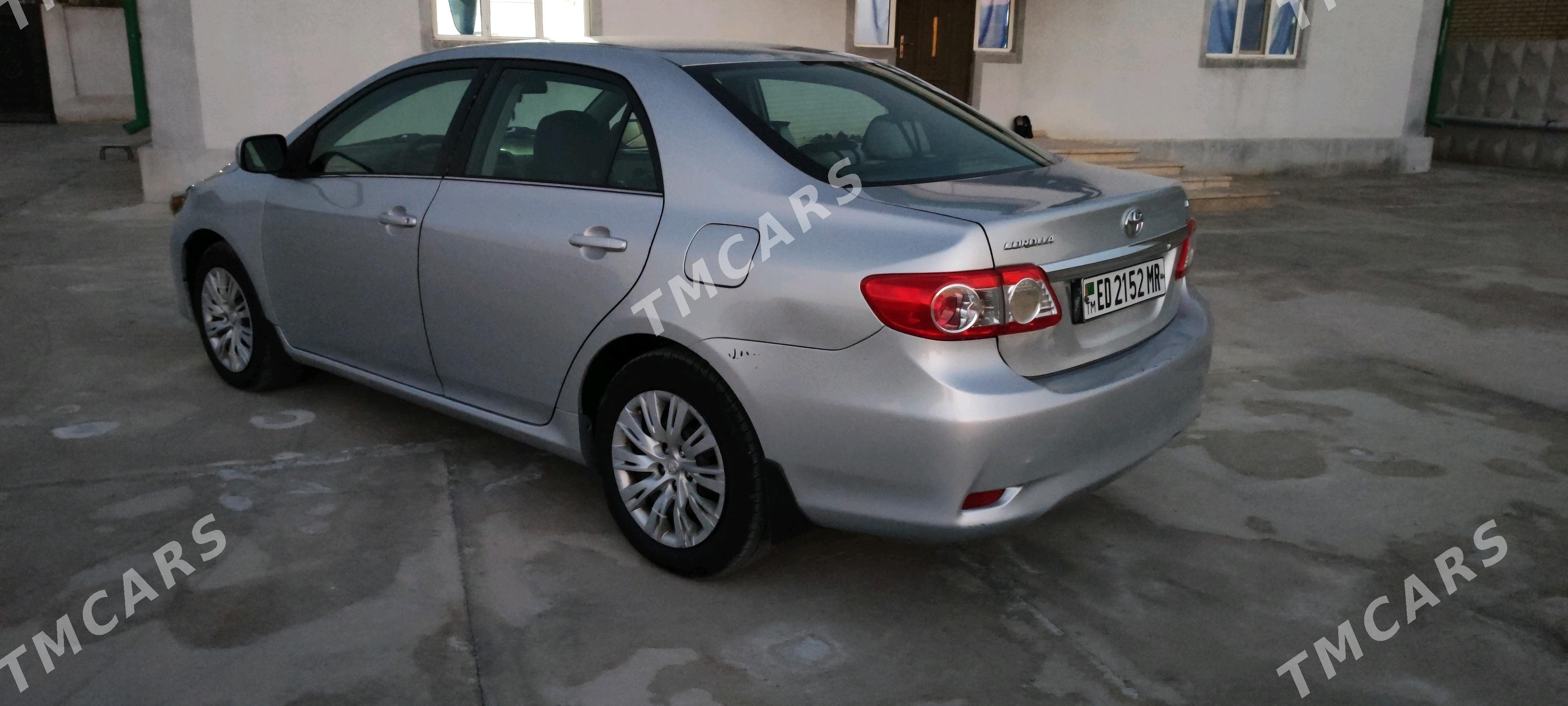 Toyota Corolla 2013 - 135 000 TMT - Байрамали - img 10