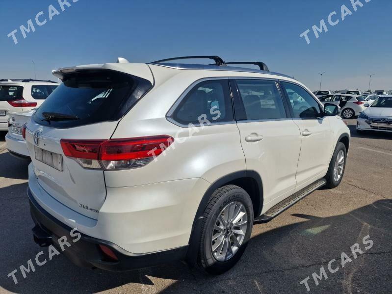 Toyota Highlander 2018 - 480 000 TMT - Ашхабад - img 4