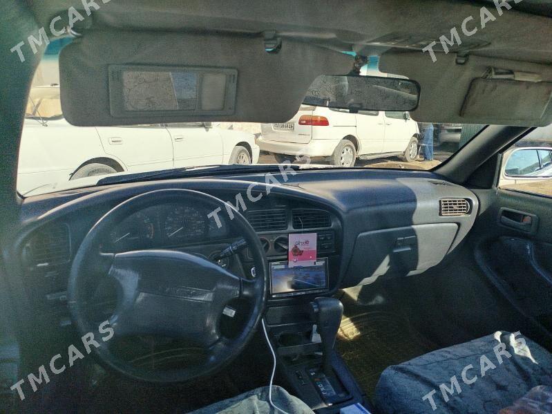 Toyota Camry 1993 - 75 000 TMT - Tejen - img 5