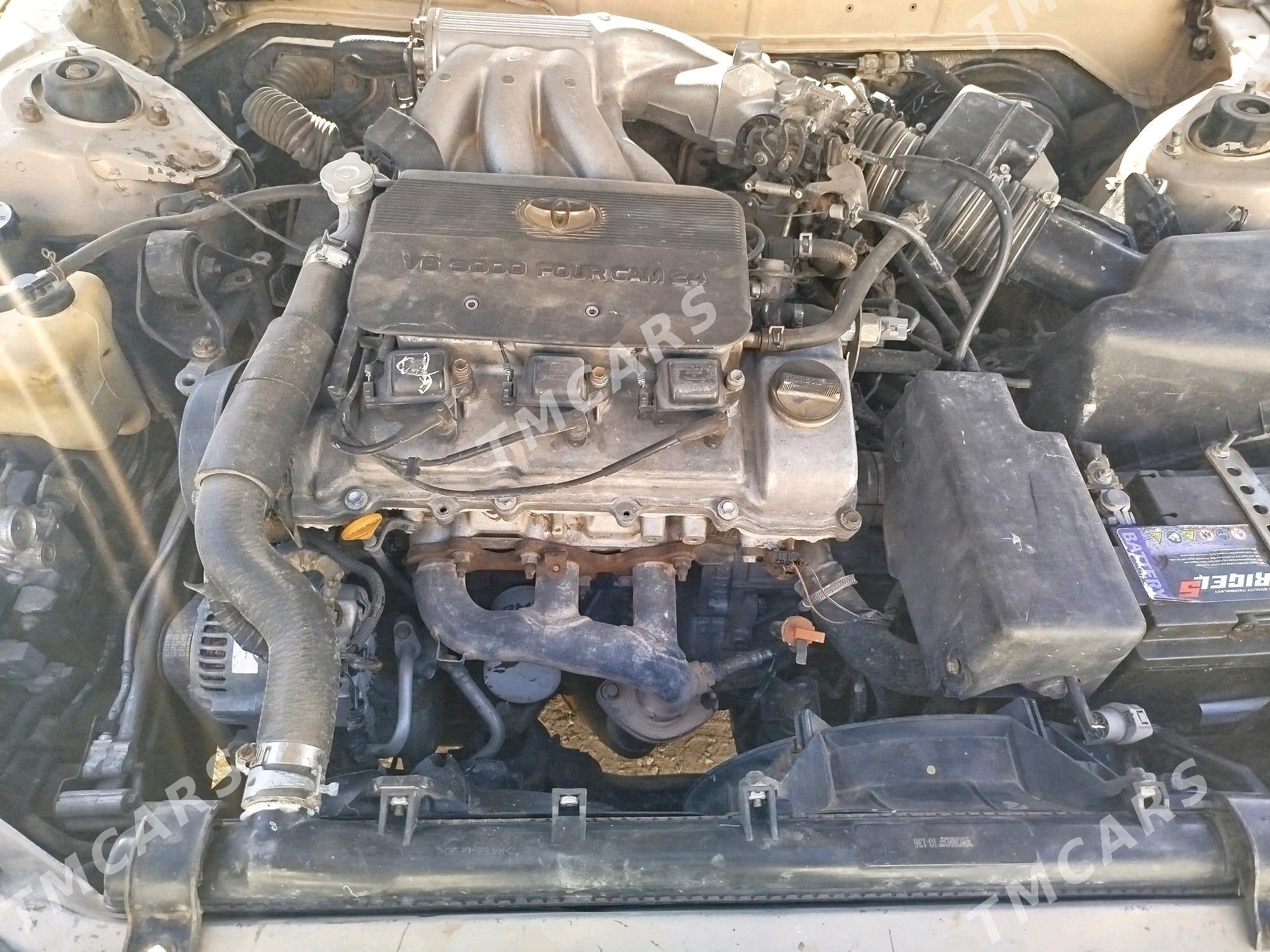 Toyota Camry 1993 - 75 000 TMT - Tejen - img 6