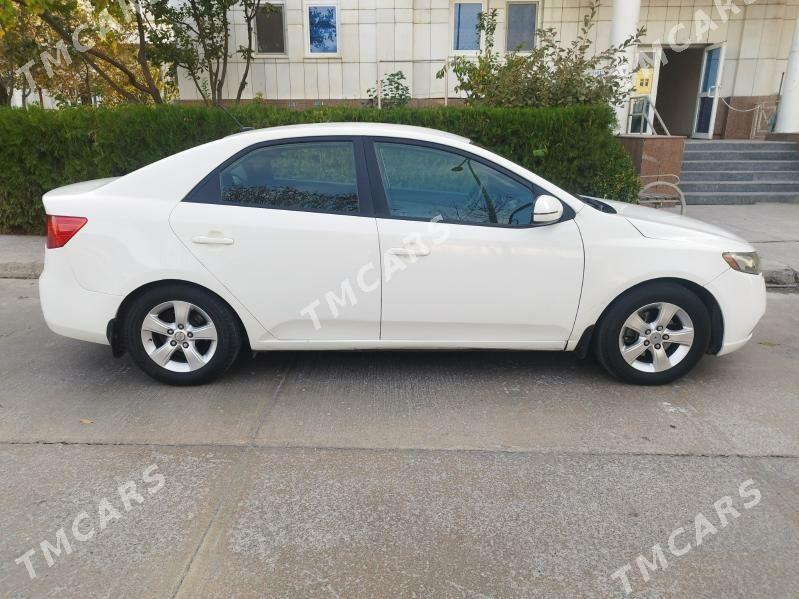 Kia Forte 2012 - 120 000 TMT - Ашхабад - img 3