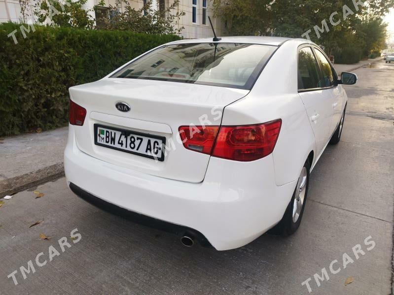 Kia Forte 2012 - 120 000 TMT - Ашхабад - img 4