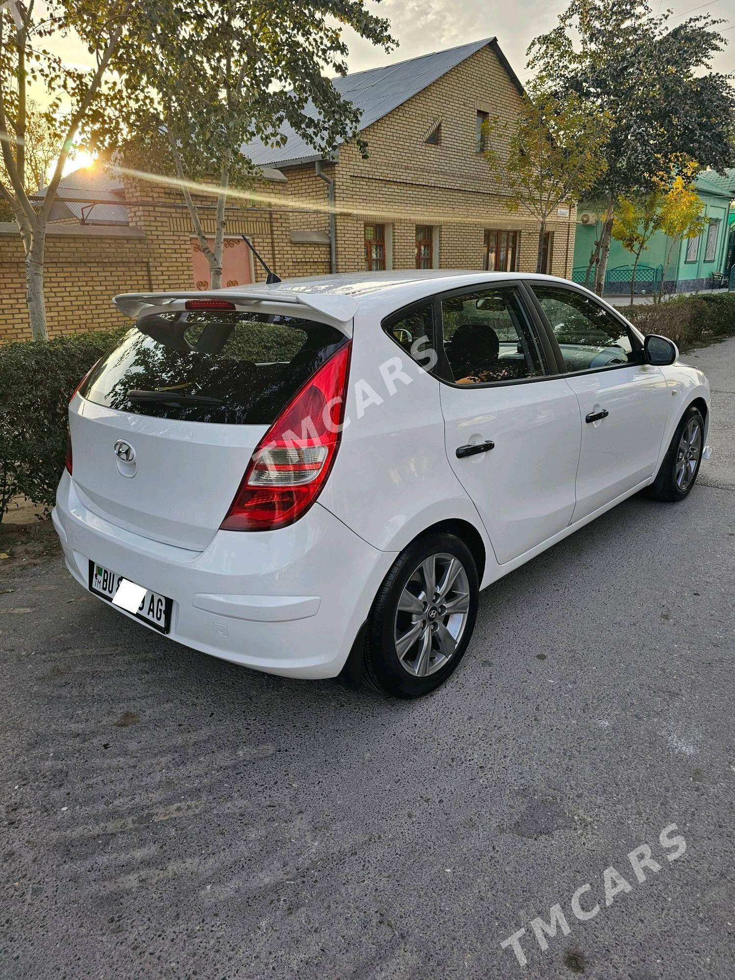 Hyundai I30 2010 - 130 000 TMT - Хитровка - img 6