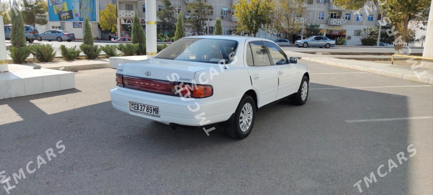 Toyota Camry 1994 - 78 000 TMT - Мары - img 4