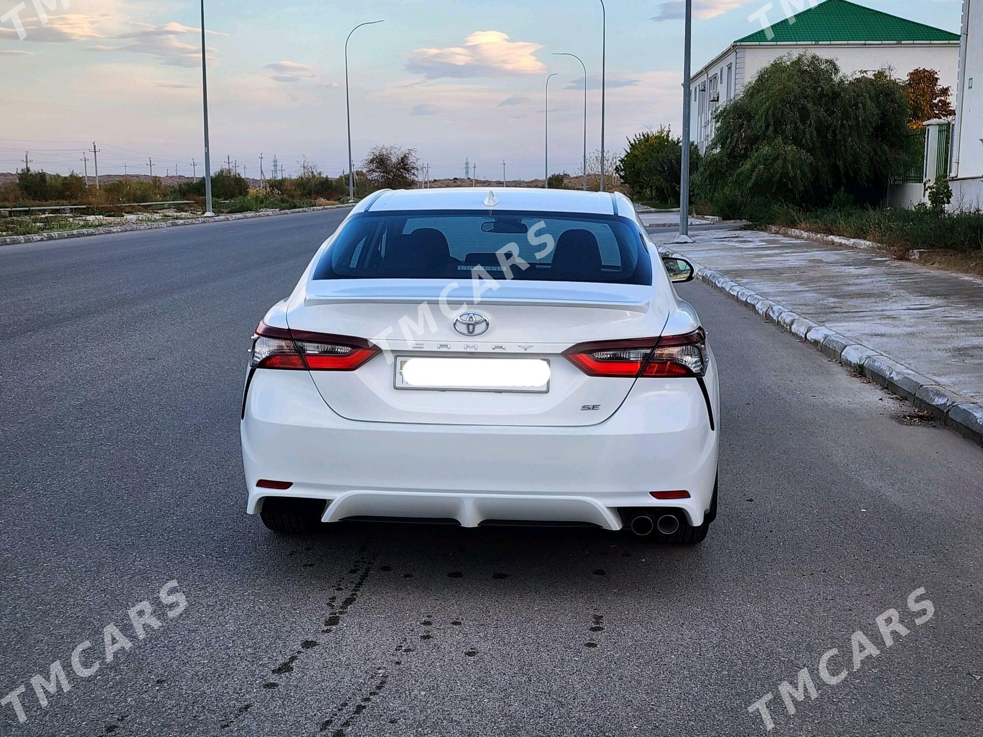 Toyota Camry 2021 - 366 000 TMT - Ашхабад - img 2