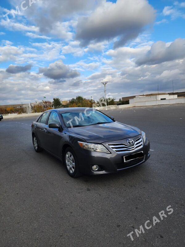 Toyota Camry 2010 - 163 000 TMT - Кёнеургенч - img 2