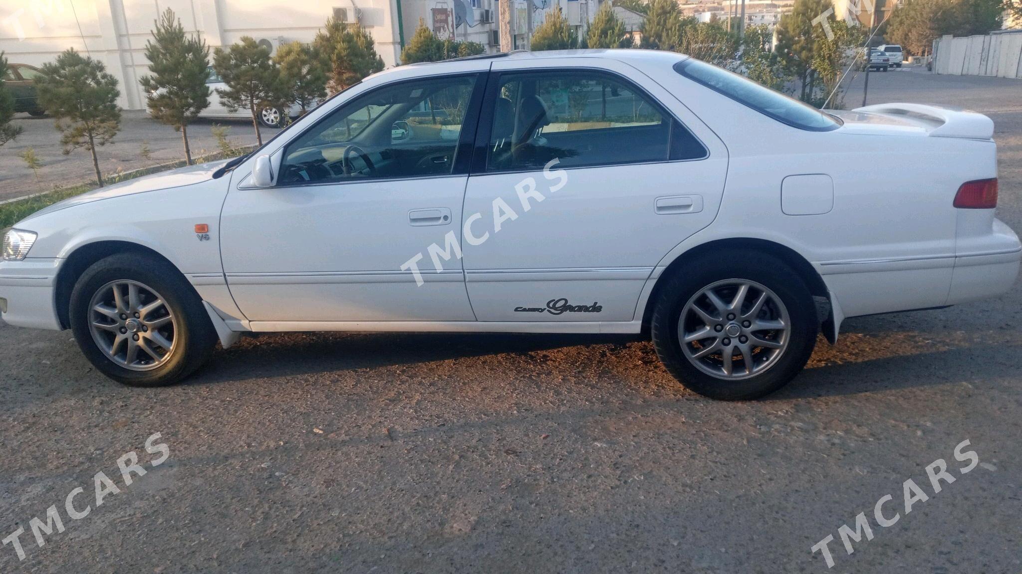 Toyota Camry 2000 - 130 000 TMT - Губадаг - img 2