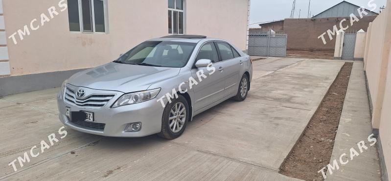 Toyota Camry 2007 - 160 000 TMT - Гурбансолтан Едже - img 2