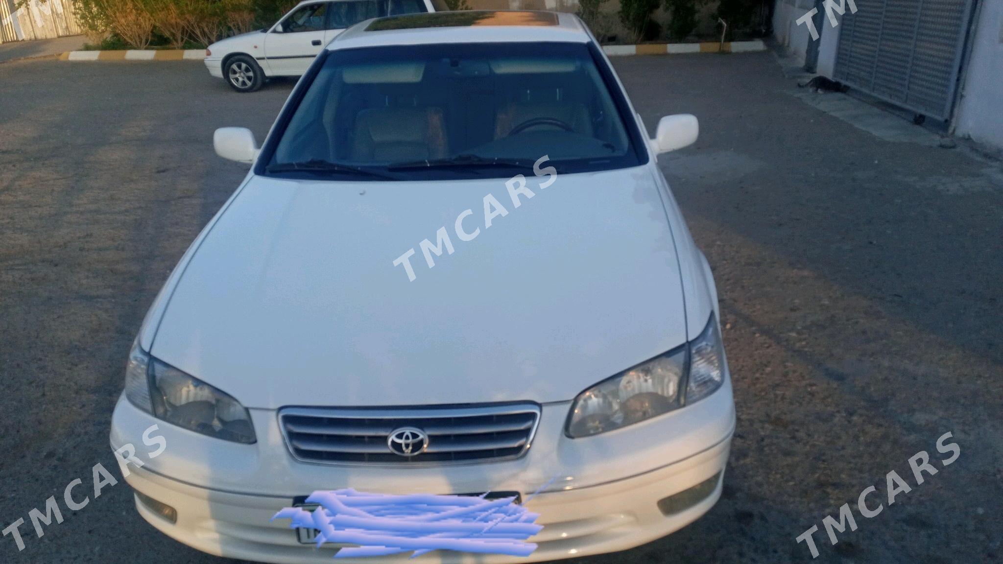 Toyota Camry 2000 - 130 000 TMT - Губадаг - img 4