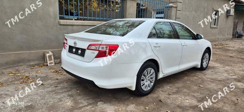 Toyota Camry 2012 - 180 000 TMT - Дашогуз - img 2