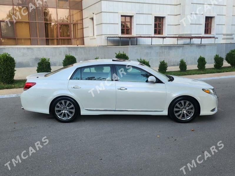 Toyota Avalon 2011 - 300 000 TMT - Podwoýski köç. (Bitarap Türkmenistan şaýoly) - img 3