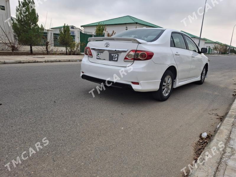 Toyota Corolla 2013 - 145 000 TMT - Тязе заман - img 2