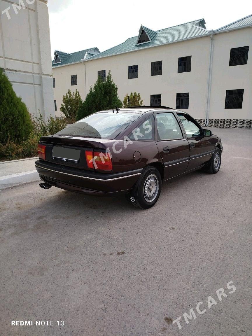 Opel Vectra 1993 - 29 000 TMT - Туркменабат - img 3