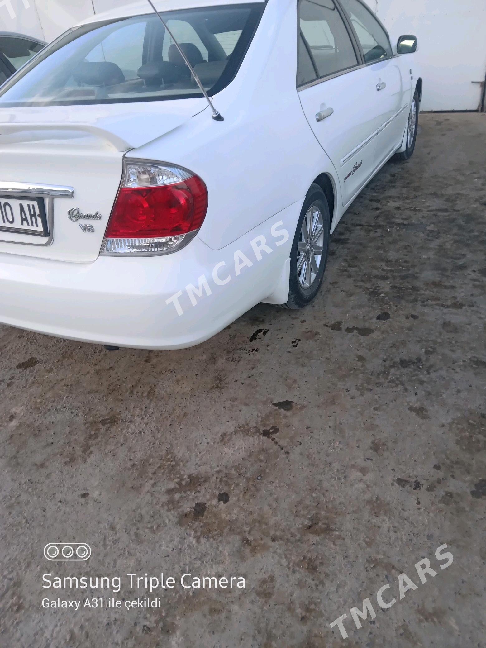 Toyota Camry 2004 - 160 000 TMT - Бабадайхан - img 8