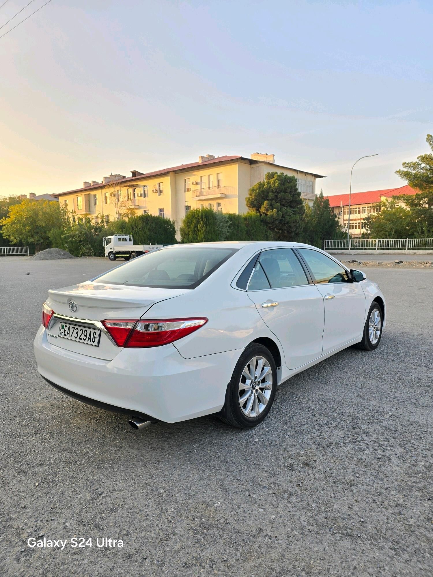 Toyota Camry 2017 - 190 000 TMT - 30 mkr - img 4