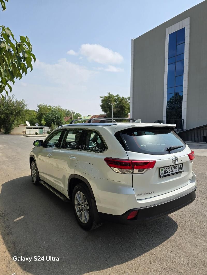 Toyota Highlander 2019 - 360 000 TMT - 30 mkr - img 3