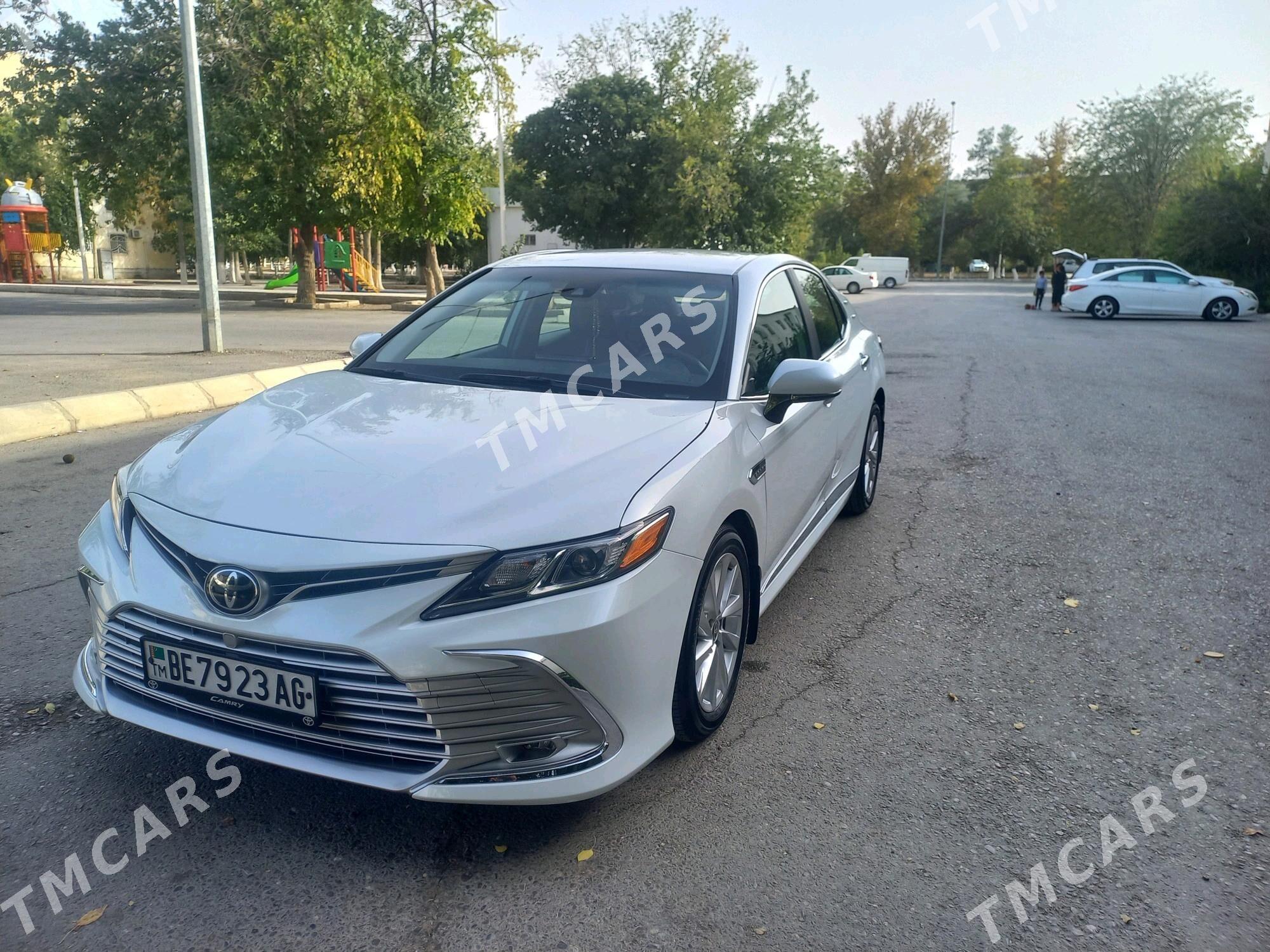 Toyota Camry 2021 - 345 000 TMT - Ашхабад - img 3