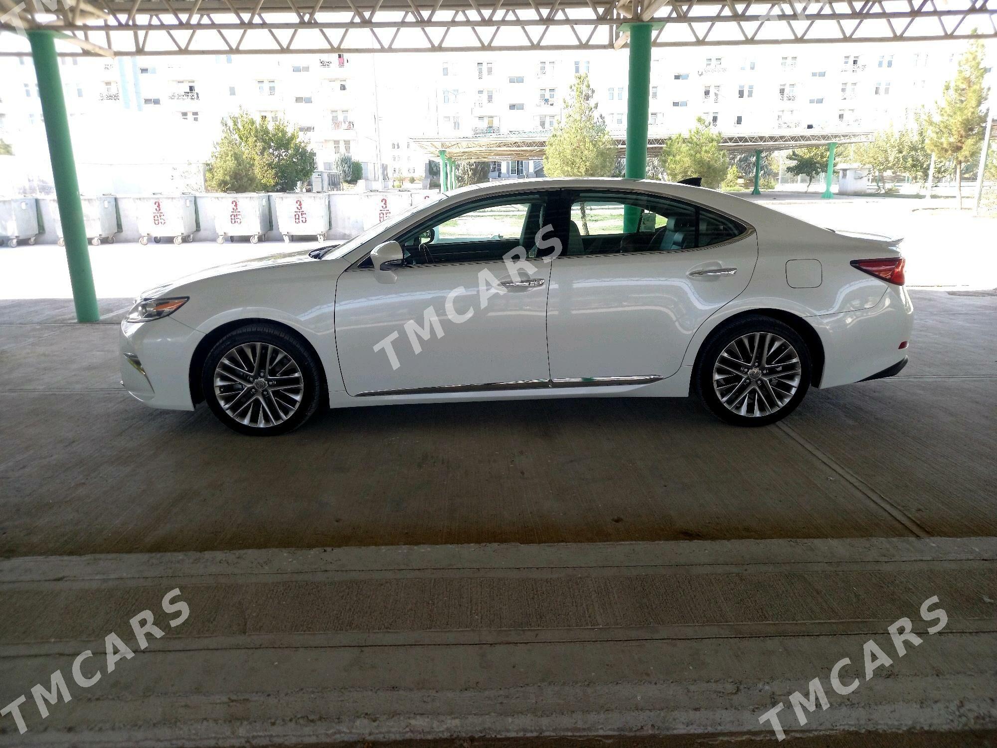 Lexus ES 350 2018 - 430 000 TMT - 16-njy tapgyr - img 3