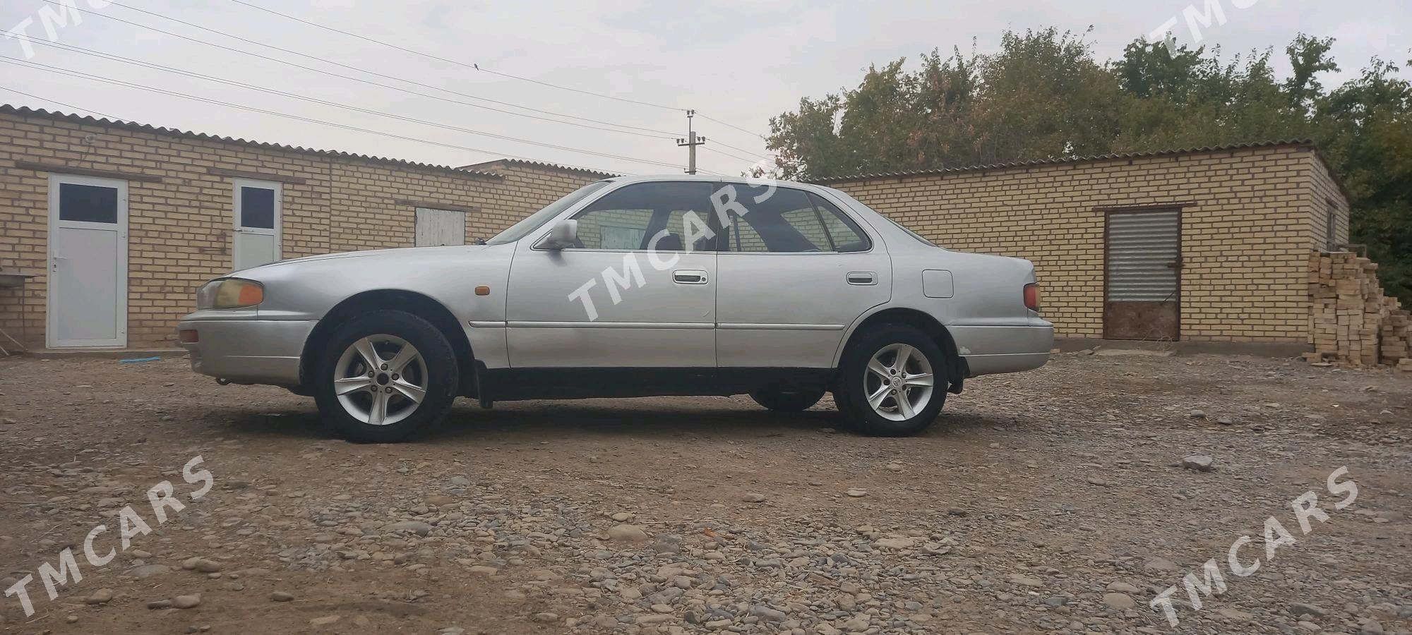 Toyota Camry 1993 - 70 000 TMT - Бабадайхан - img 4