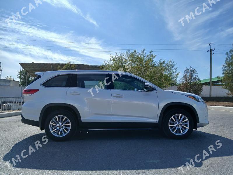 Toyota Highlander 2019 - 540 000 TMT - Aşgabat - img 3