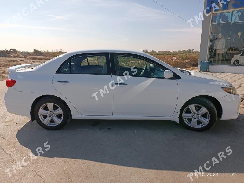 Toyota Corolla 2012 - 120 000 TMT - Мары - img 7